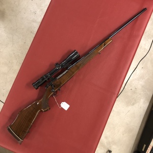 Weatherby Mark V Deluxe